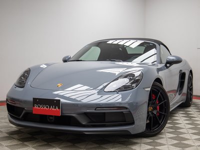 PORSCHE 718 BOXSTER