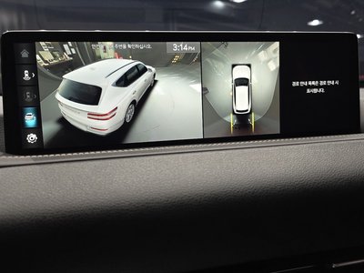 2022 Genesis GV80 thumbnail 16