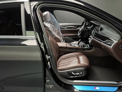 BMW 7 SERIES - 5