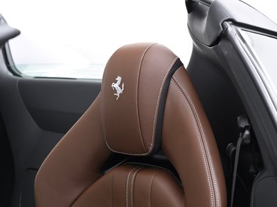 2021 Ferrari 812 GTS — миниатюра 19