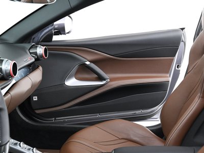 2021 Ferrari 812 GTS — миниатюра 30