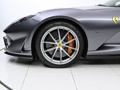 2021 Ferrari 812 GTS — миниатюра 16