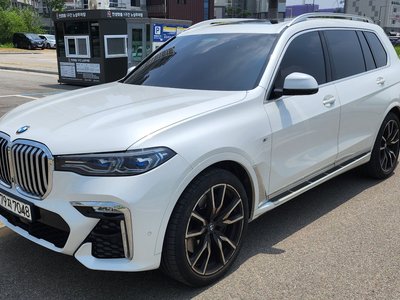 BMW X7 - 6