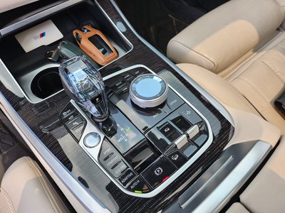 BMW X7 - 9