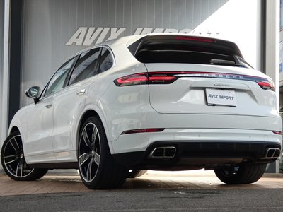 PORSCHE CAYENNE - 2