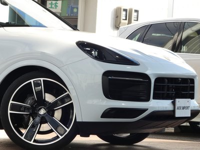 PORSCHE CAYENNE - 5