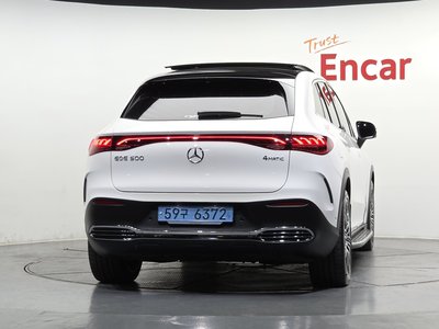 MERCEDES-BENZ EQE - 4