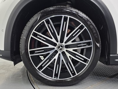 MERCEDES-BENZ EQE - 6