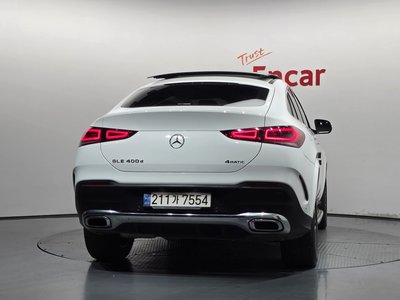 2021 Mercedes-BENZ GLE photo 4