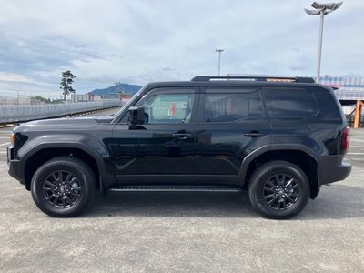 TOYOTA LAND CRUISER 250 - 4