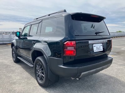 TOYOTA LAND CRUISER 250 - 8