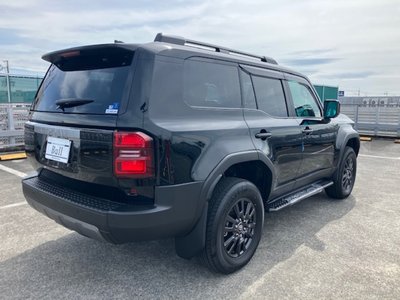 TOYOTA LAND CRUISER 250 - 6