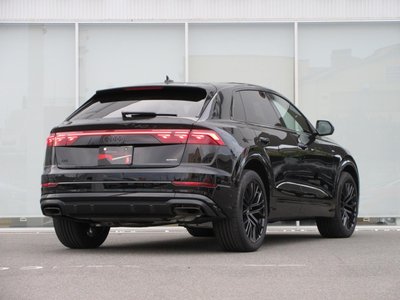 AUDI Q8 - 6