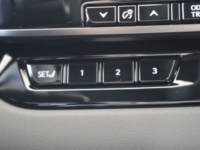 صورة مصغرة 25 لـ 2025 Lexus RX