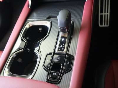 صورة مصغرة 20 لـ 2025 Lexus RX