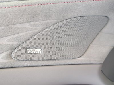 صورة 4 لـ 2025 Lexus RX