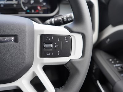 2026 LAND Rover DEFENDER — миниатюра 20