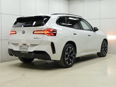 صورة 9 لـ 2026 BMW X3