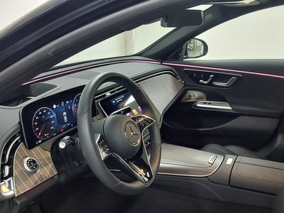 MERCEDES-BENZ E-CLASS - 9