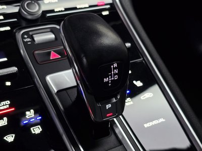 2021 Porsche PANAMERA 照片 9