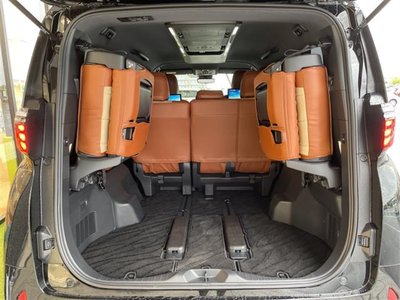 2025 Toyota ALPHARD thumbnail 17