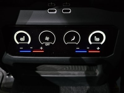 2025 BMW 5 SERIES — миниатюра 33