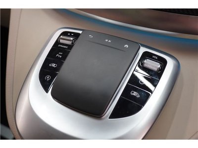2020 Mercedes-BENZ V-CLASS — миниатюра 29