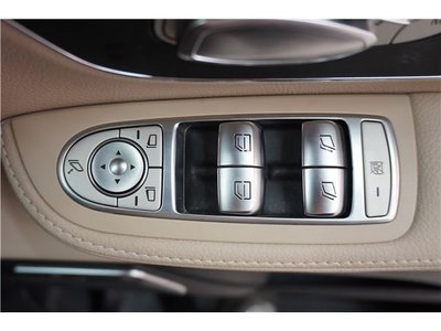 2020 Mercedes-BENZ V-CLASS — миниатюра 24