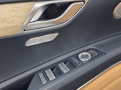 2022 Genesis GV80 thumbnail 28
