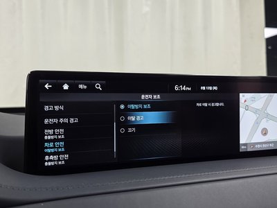 2022 Genesis GV80 thumbnail 34
