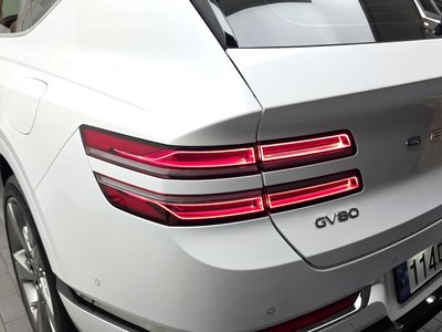 صورة 10 لـ 2022 Genesis GV80