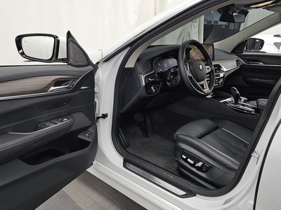 BMW 6 SERIES GT - 10