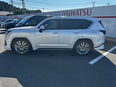 LEXUS LX - 4