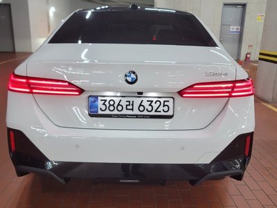 صورة 3 لـ 2026 BMW 5 SERIES