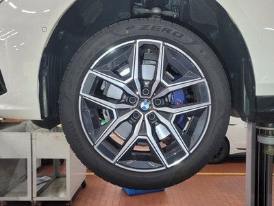 صورة 6 لـ 2026 BMW 5 SERIES
