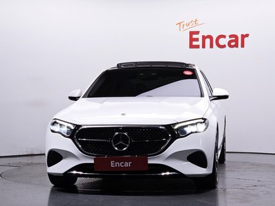 MERCEDES-BENZ E-CLASS - 2