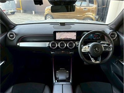 MERCEDES-BENZ GLB - 3