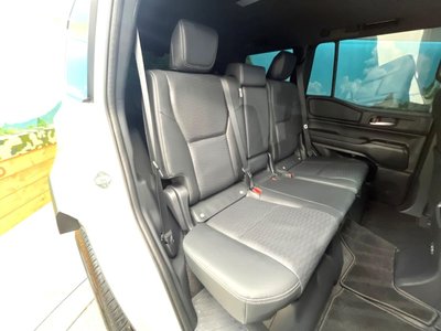 TOYOTA LAND CRUISER 250 - 9