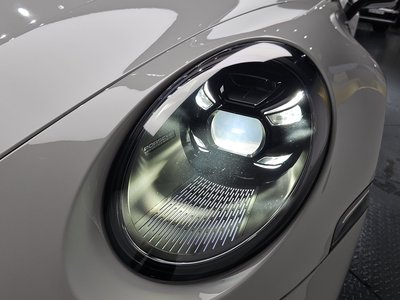 PORSCHE 911 - 9