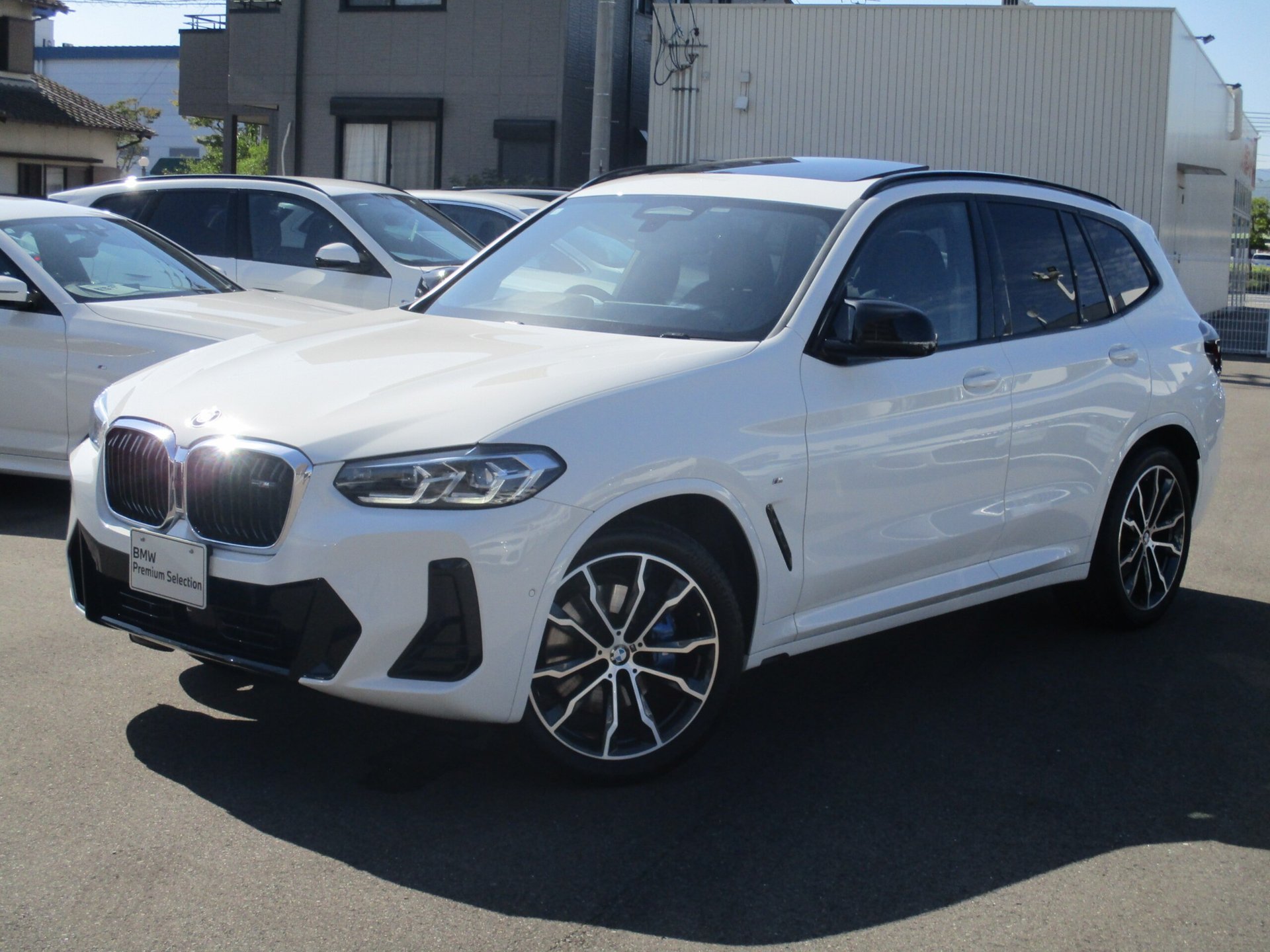 BMW X3 - View 1