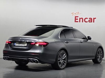 MERCEDES-BENZ E-CLASS - 4