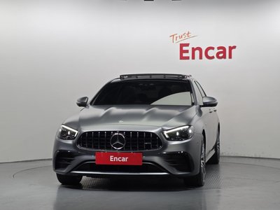 MERCEDES-BENZ E-CLASS - 2