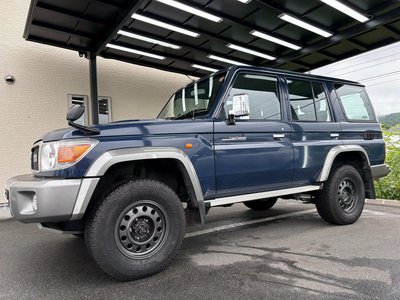 2014 Toyota LAND CRUISER 70 — миниатюра 13