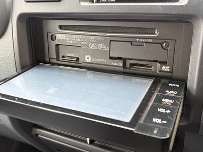 2014 Toyota LAND CRUISER 70 — миниатюра 32