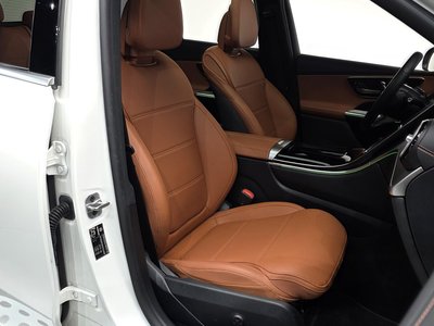 MERCEDES-BENZ GLC - 10