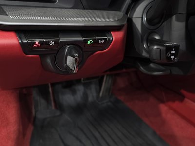 2021 Porsche 911 — миниатюра 16