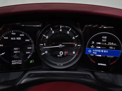 PORSCHE 911 - 8