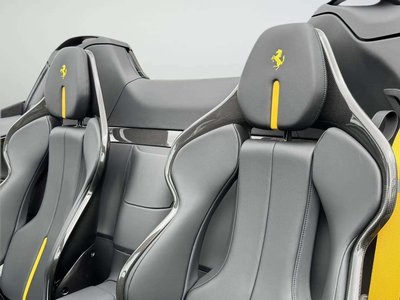 صورة مصغرة 14 لـ 2024 Ferrari SF90 SPIDER
