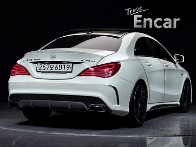 MERCEDES-BENZ CLA - 5