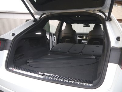2023 AUDI Q8 — миниатюра 11